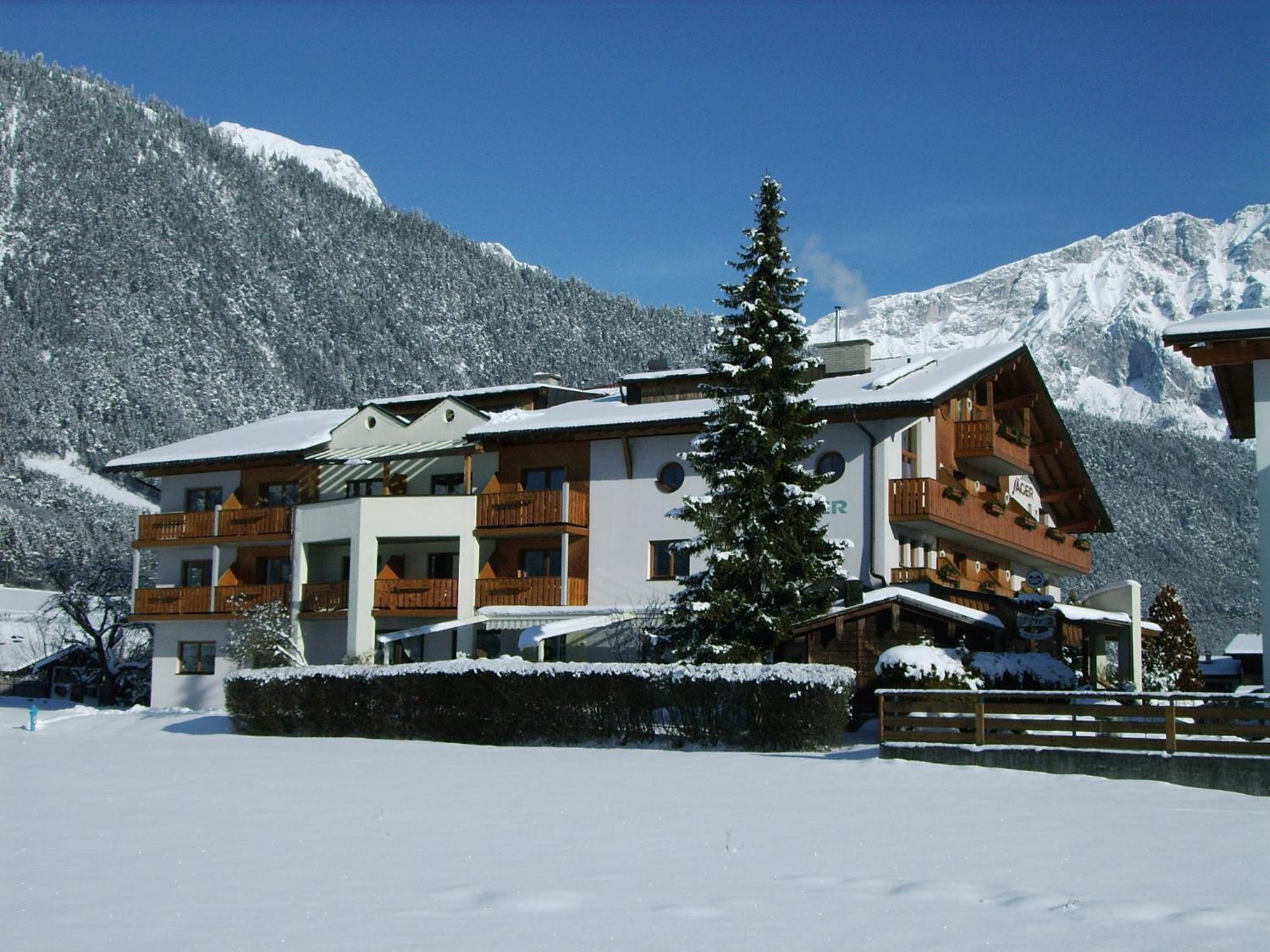 Landhotel Jaeger Top Wildermieming 외부 사진