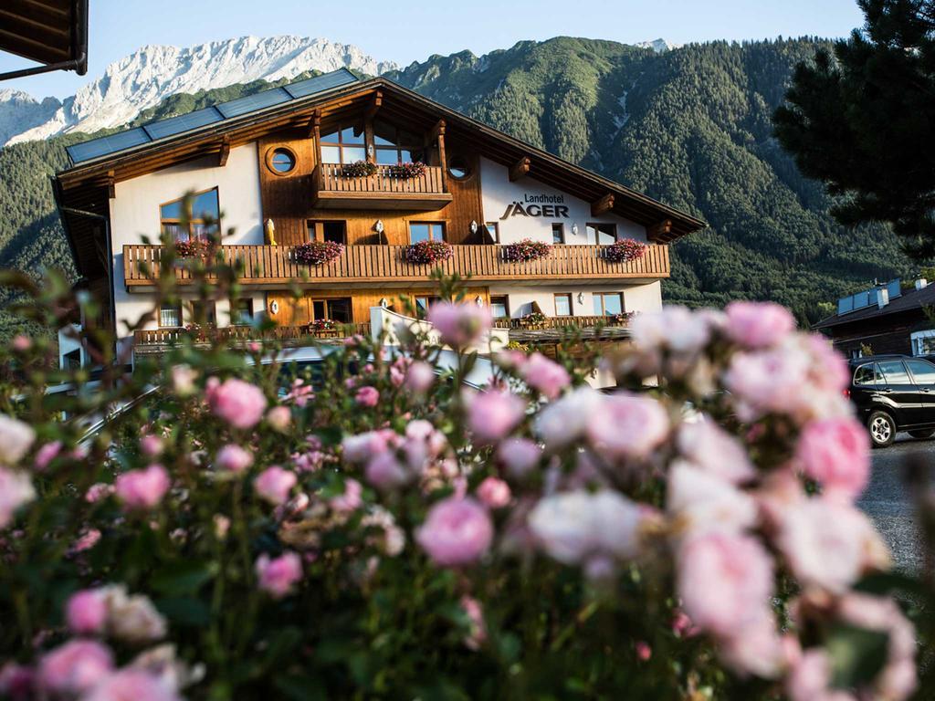 Landhotel Jaeger Top Wildermieming 외부 사진
