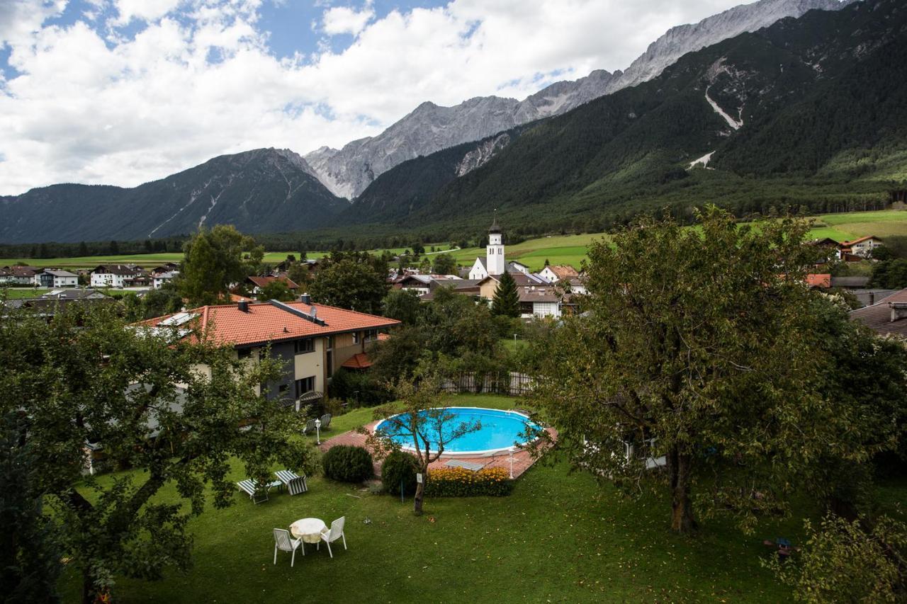 Landhotel Jaeger Top Wildermieming 외부 사진
