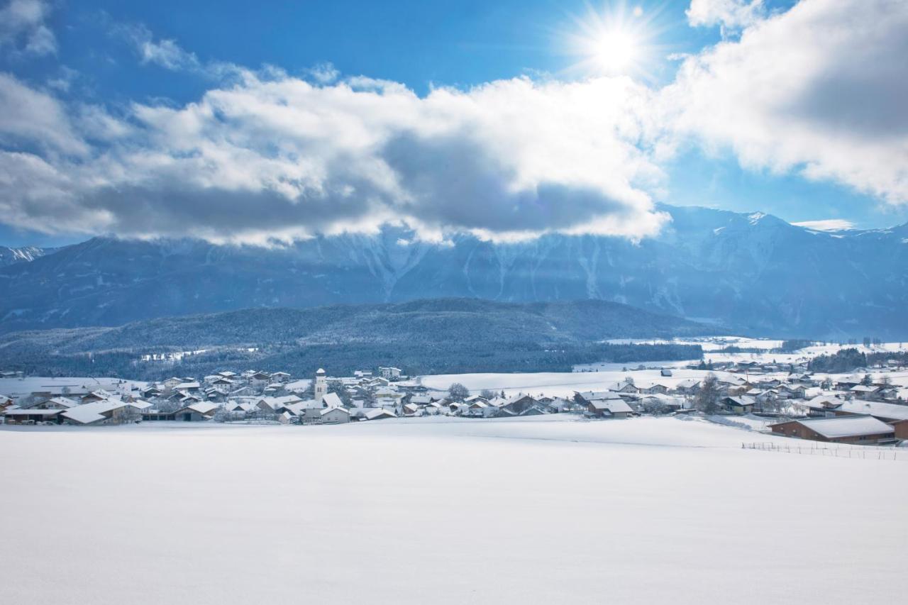 Landhotel Jaeger Top Wildermieming 외부 사진